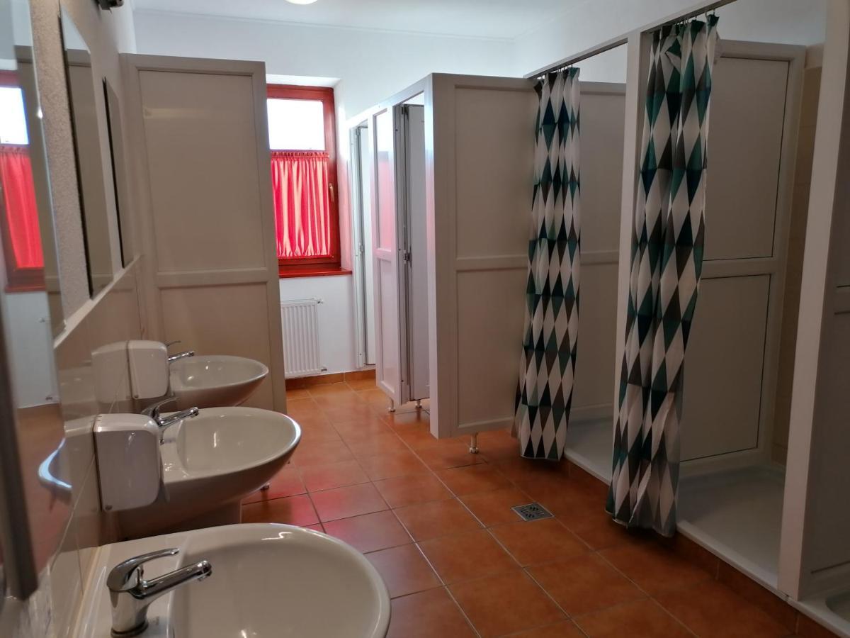 Erzsébet Szálló Izvoare  Extérieur photo