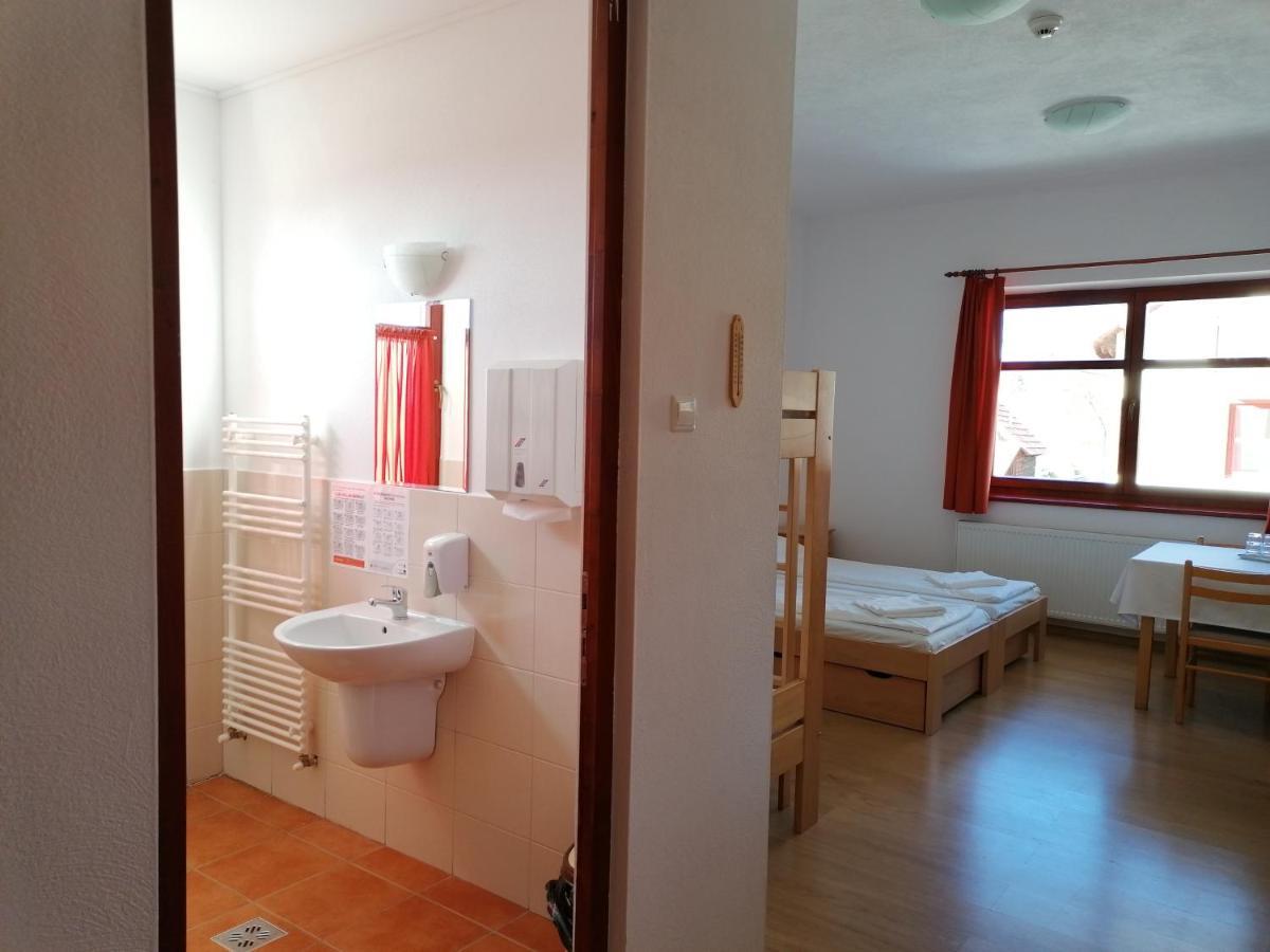 Erzsébet Szálló Izvoare  Extérieur photo